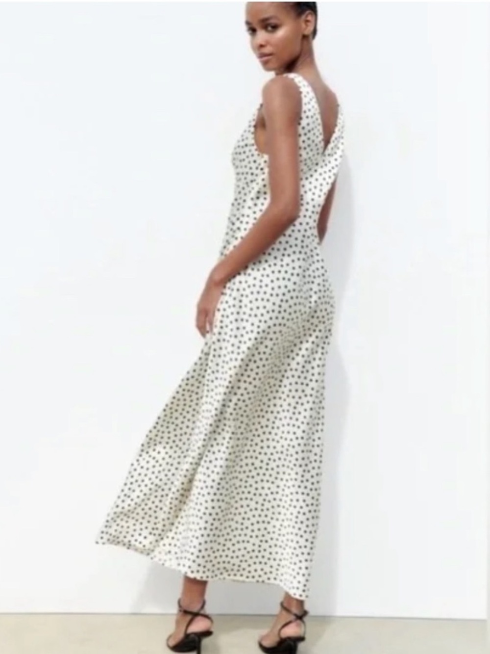 ZARA Women's White Black Polka Dot Sleeveless V-Neck Satin Slip Dress Size XS